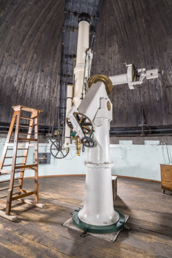 Der Refraktor in der Ostkuppel