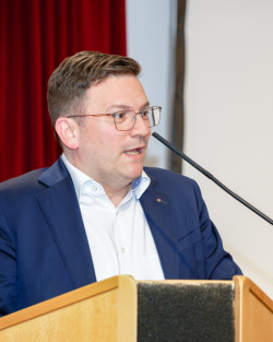 Bezirksvorsteher Wilfried Zankl