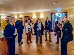 Unser Guide und die Gruppe